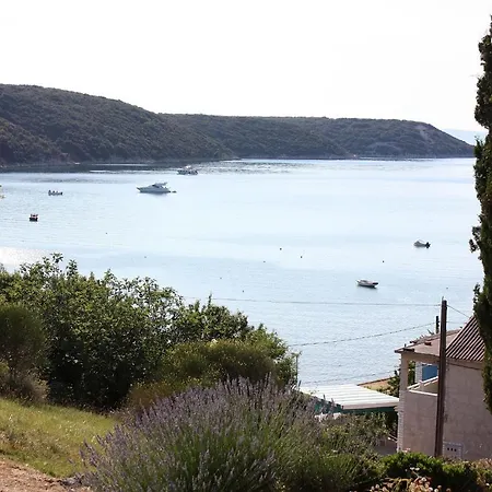 Apartment By The Sea Kampor, Rab - 5058 Kampor